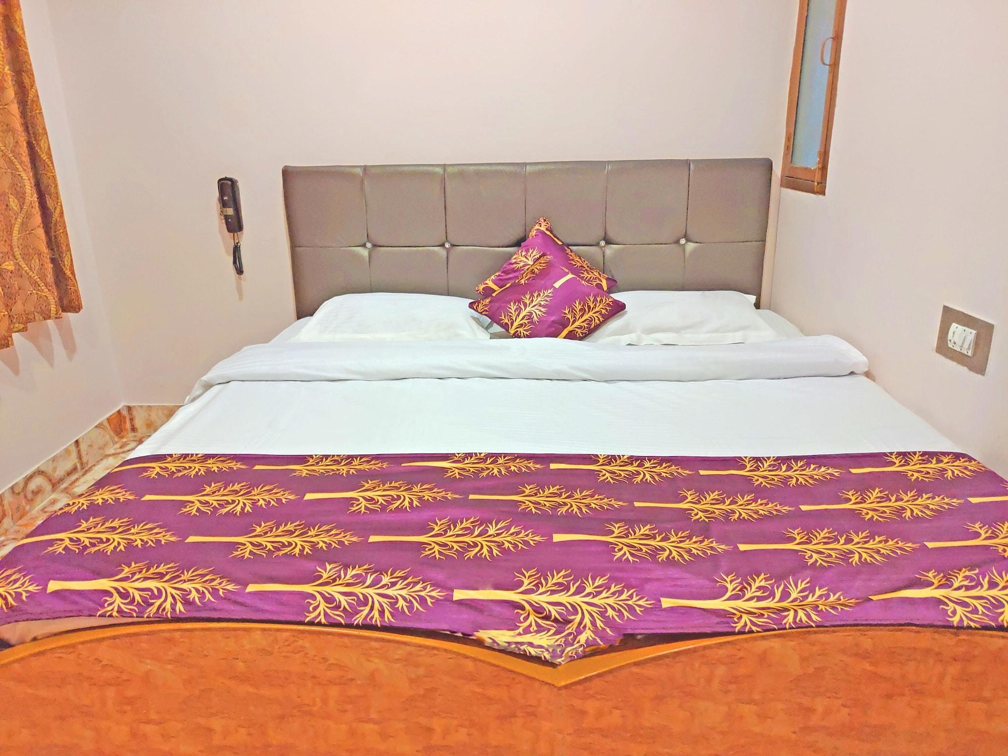 Hotel Ganesha 2*